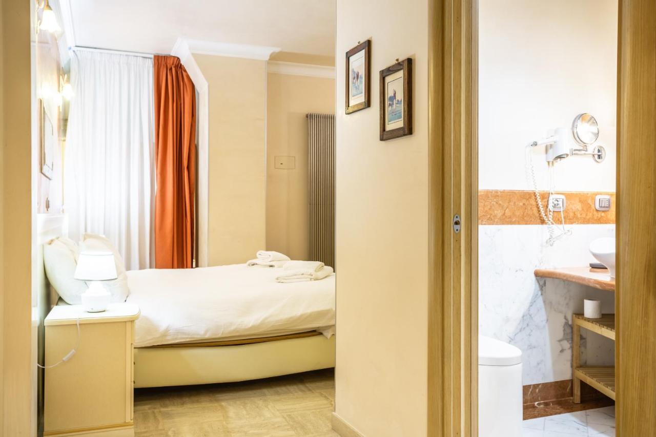 Luxury Inn Opera 罗马 外观 照片